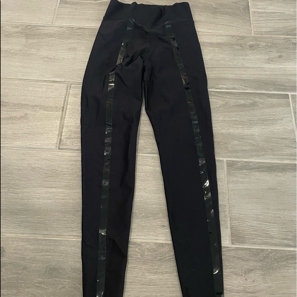 Ultracor Black Stripe Shiny Leggings Small